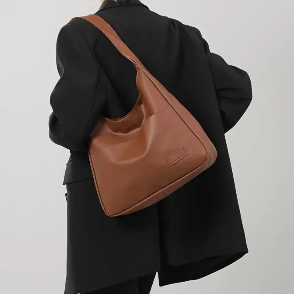 Gloria’s Everyday Luxury | Vintage Bag